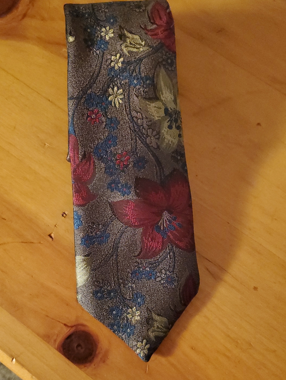 Vintage Cabralli X-Long Collection Foral Tie